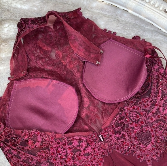 PromGirl Red Sleeveless Halter Mini Dress - Picture 11 of 12